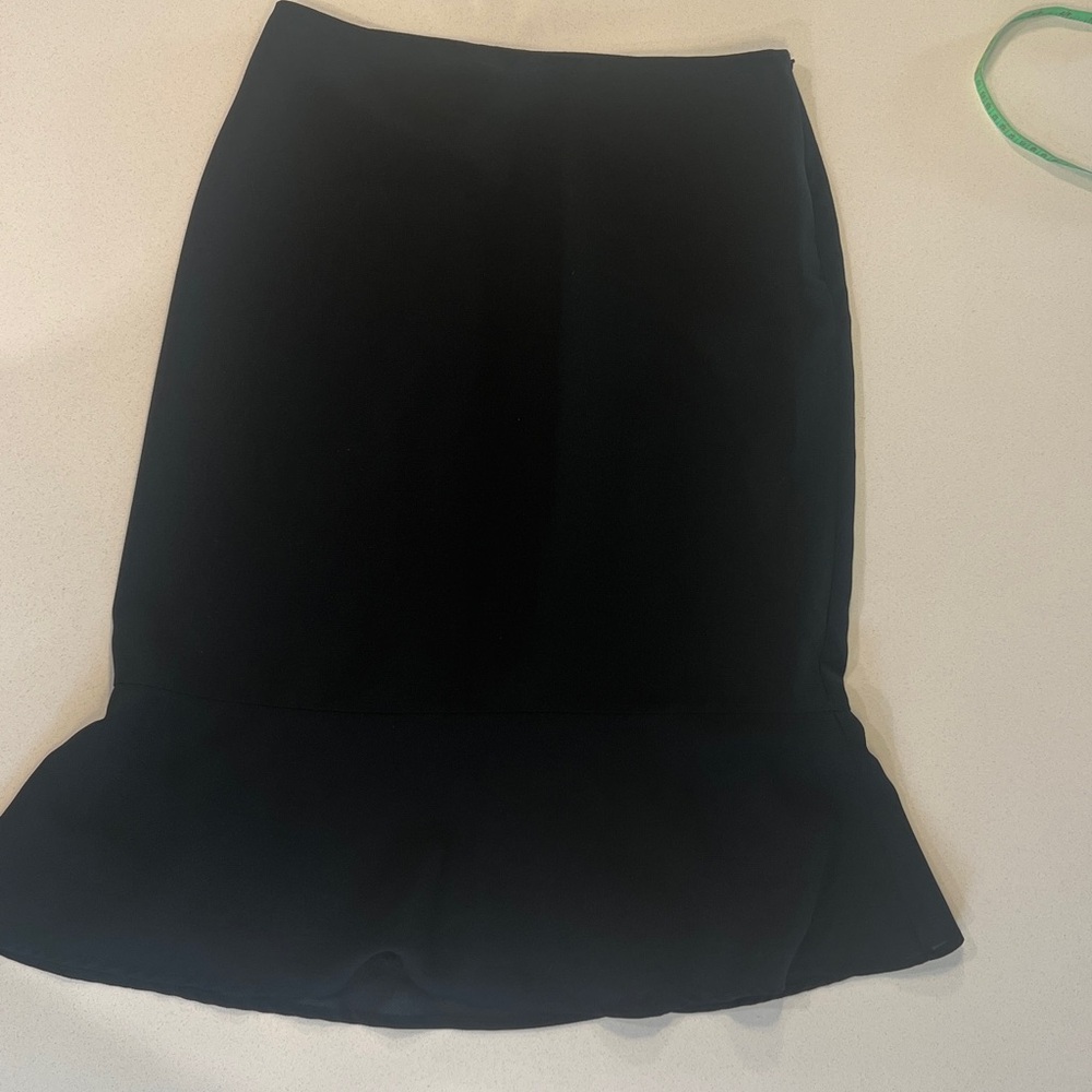 Jacob Elegant Black Peplum Skirt